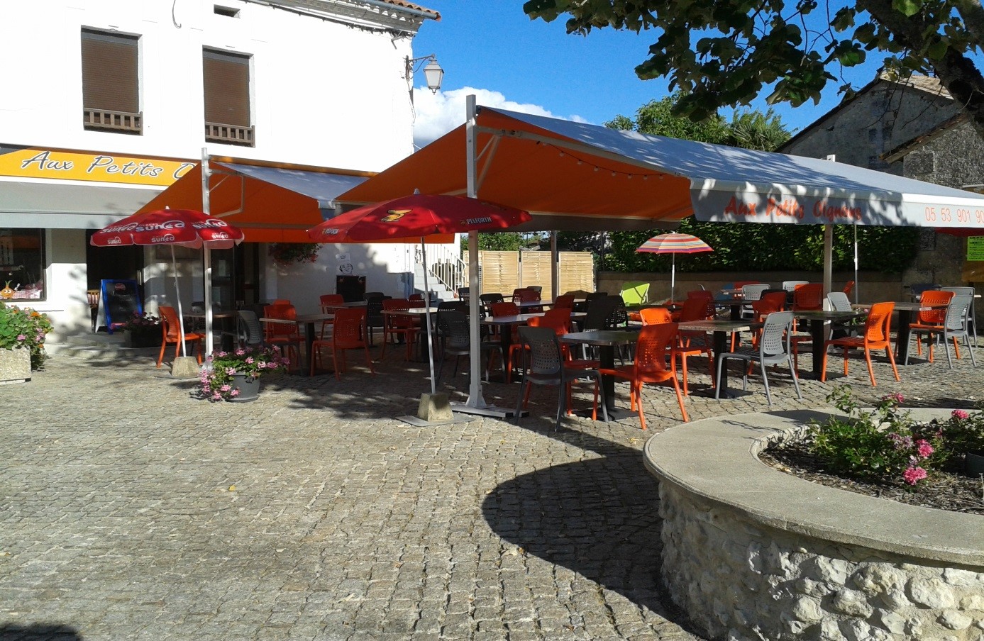 Location Bar-Restaurant (Communauté de communes du Périgord Ribéracois) – commune Bertric-Burée