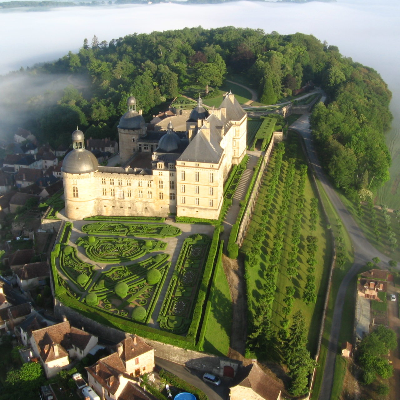 Château de Hautefort